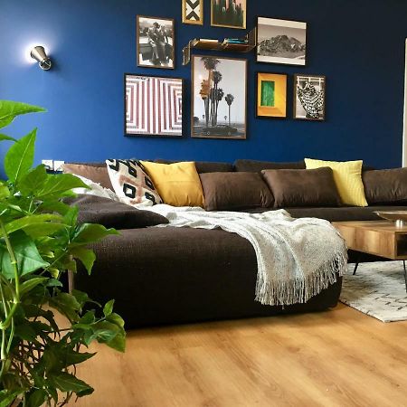 Blu Apartment In Old Town Bratislava Luaran gambar
